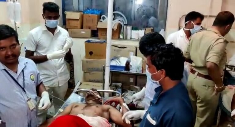 ಮೊಹರಂ ಮೆರವಣಿಗೆ; ಶ್ರೀರಾಮ ಸೇನಾ ಕಾರ್ಯಕರ್ತನಿಂದ ಇಬ್ಬರಿಗೆ ಚಾಕು ಇರಿತ; ಒಬ್ಬ ಗಂಭೀರ