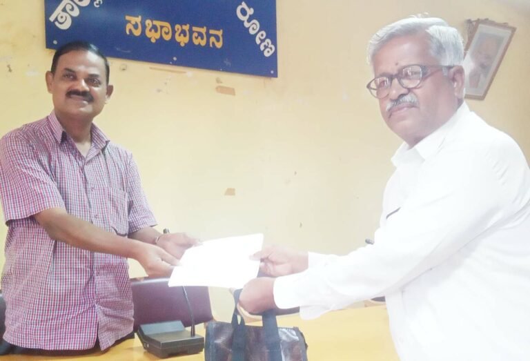 ಅವ್ಯವಸ್ಥೆ ಕಂಡು ತಾಪಂ ಸಿಬ್ಬಂದಿಯನ್ನು ತರಾಟೆಗೆ ತೆಗೆದುಕೊಂಡ ಲೋಕಾಯುಕ್ತರು