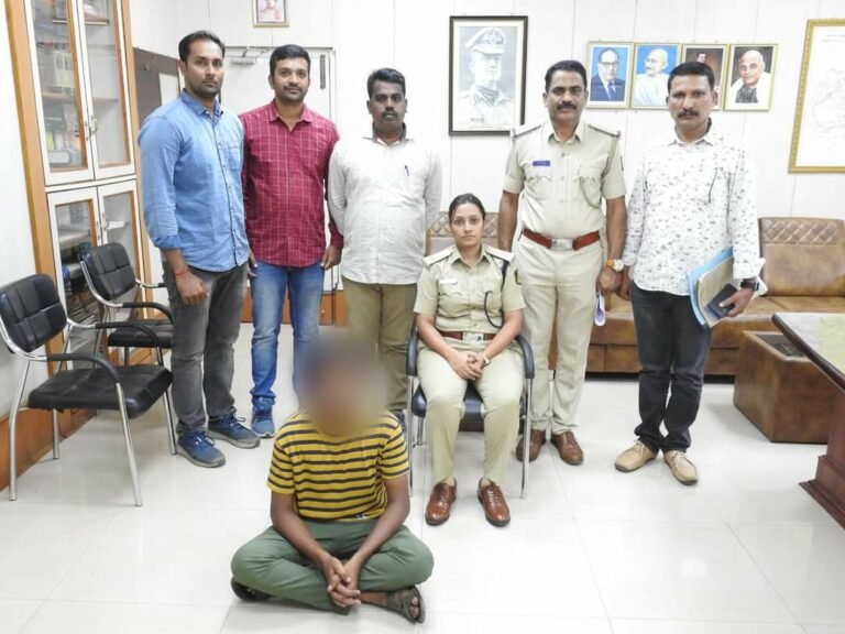 ಎಲ್ಲಾ ರೀತಿಯ ಸಮಸ್ಯೆಗಳನ್ನು ಫೋನ್ ನಲ್ಲಿ‌ ಬಗೆಹರಿಸುವ ಜಾಹೀರಾತು ನೋಡಿ ಹಣ ಕಳೆದುಕೊಂಡ ಮಹಿಳೆ; ವಂಚಕನ ಬಂಧನ