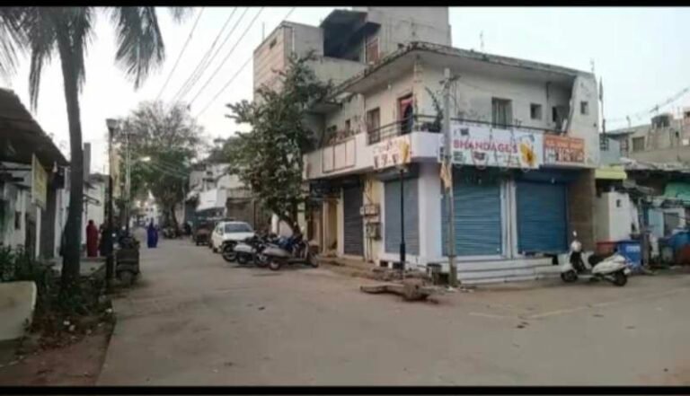 ಗದಗನಲ್ಲಿ ಮೂವರಿಗೆ ಚಾಕು ಇರಿತ