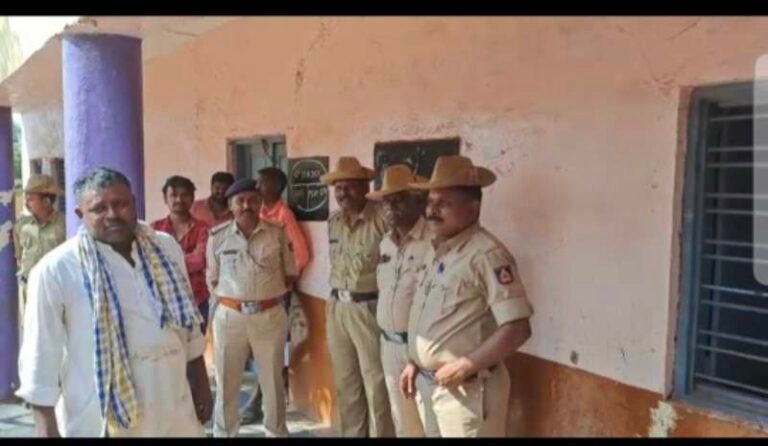 ಶಿಕ್ಷಕನ ಅಟ್ಟಹಾಸಕ್ಕೆ ವಿದ್ಯಾರ್ಥಿ ಬಲಿ; ಶಿಕ್ಷಕಿ ಸ್ಥಿತಿ ಚಿಂತಾಜನಕ, ಸ್ಥಳದಲ್ಲಿ ಪೊಲೀಸರ ಮೊಕ್ಕಾಂ