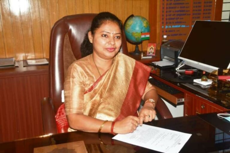 ಬಿಎಲ್‌ಓ ಕರ್ತವ್ಯಕ್ಕೆ ಗೈರು: ಗ್ರಾಮ ಆಡಳಿತ ಅಧಿಕಾರಿ ಶಿರೂರು ಸಸ್ಪೆಂಡ್; ಡಿಸಿ ಆದೇಶ