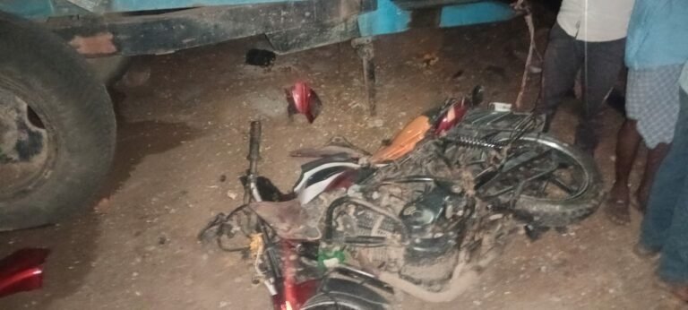 ಟ್ರಾಕ್ಟರ್‌ಗೆ ಡಿಕ್ಕಿ ಹೊಡೆದು ಬೈಕ್‌ ಸವಾರ ಸಾವು; ಗುತ್ತಿಗೆದಾರನ ವಿರುದ್ಧ ಕೇಸ್