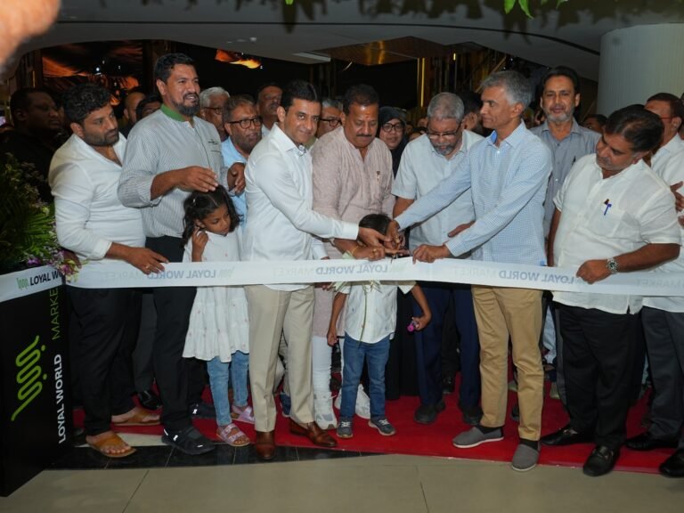 ಅತಿ ದೊಡ್ಡ ಹೈಪರ್ ಮಾರ್ಕೆಟ್ ಗೆ ಸಚಿವ ಕೃಷ್ಣ ಭೈರೇಗೌಡ ಚಾಲನೆ