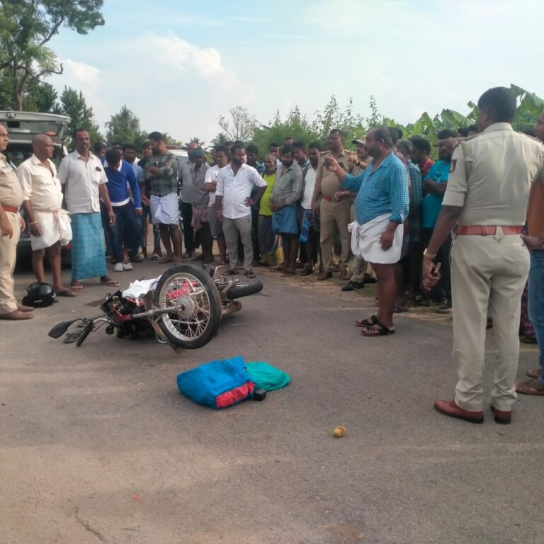 ಬೈಕ್ʼಗೆ ಪಿಕಪ್ ವಾಹನ ಡಿಕ್ಕಿ: ಬೈಕ್  ಸವಾರ ಸಾವು