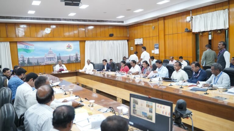 ರೈತರ ಪಂಪ್‌ಸೆಟ್‌ಗಳಿಗೆ 7 ತಾಸು ವಿದ್ಯುತ್ ನೀಡಲು ಸಿಎಂ ಸಿದ್ದರಾಮಯ್ಯ ಆದೇಶ