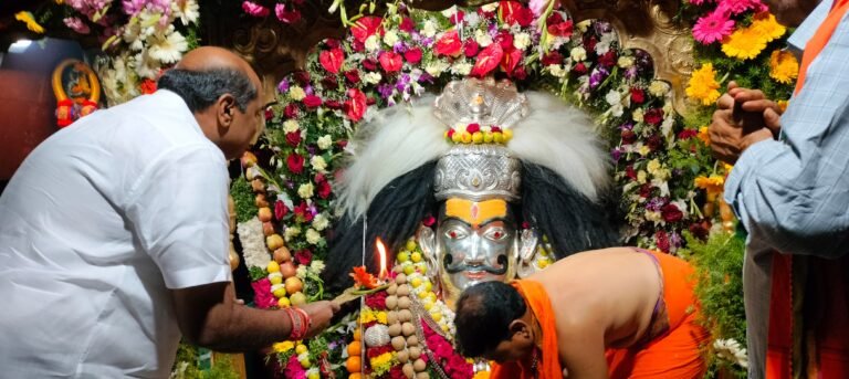 ಚಾಂಗಲೇರಾ: ಶ್ರೀ ವೀರಭದ್ರೇಶ್ವರ ಜಾತ್ರಾ ಮಹೋತ್ಸವದಲ್ಲಿ ಬಂಡೆಪ್ಪ ಖಾಶೆಂಪುರ್ ಭಾಗಿ