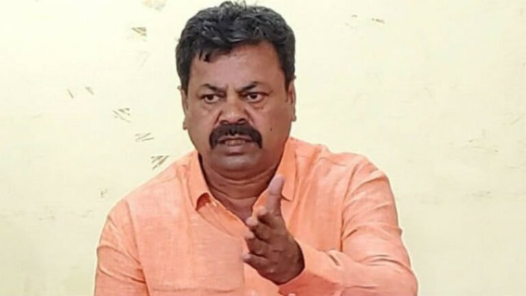 ಷರತ್ತು ವಿಧಿಸದೇ ಗ್ಯಾರಂಟಿ ಕೊಟ್ಟು ಈಗ ಬಡವರ ರಕ್ತ ಹೀರುತ್ತಿದ್ದೀರಾ!? ಕಾಂಗ್ರೆಸ್ ವಿರುದ್ಧ ರೇಣುಕಾಚಾರ್ಯ ಕಿಡಿ!