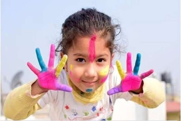 holi