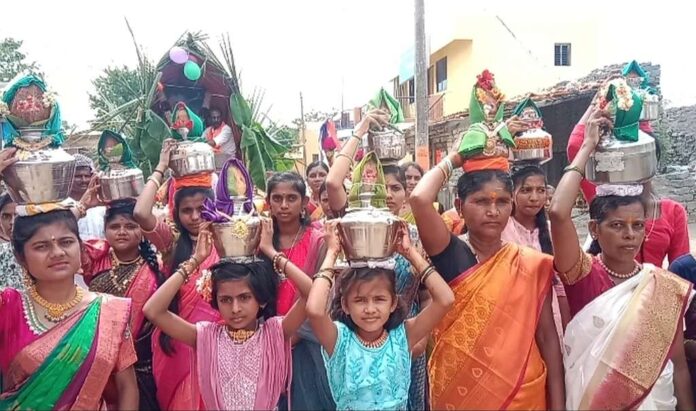 Hemareddy Mallamma Jayantyutsava