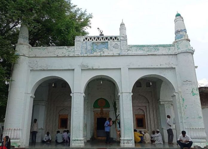 Dargah Urusu as Hindu-Muslim spirituality