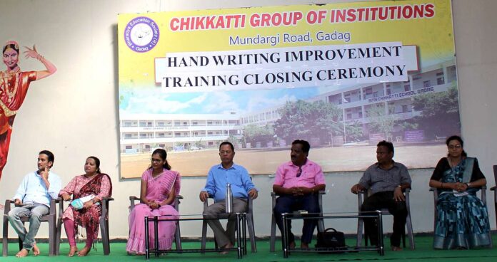 Closing Ceremony of Handwriting Improvement Training