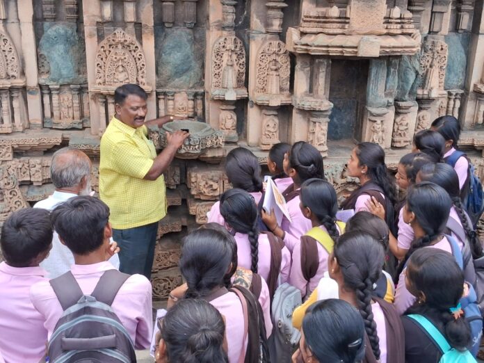 A Fieldwork Study on 'History and Monuments of Gadag City'