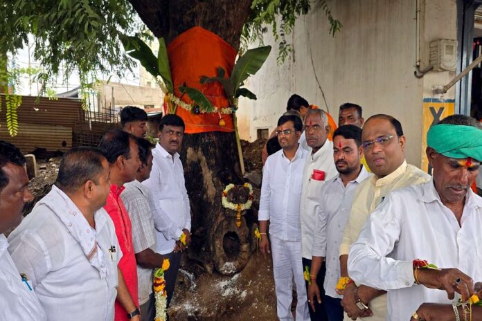 Bhumi Pooja for the new building work of Lord Hanuman Temple