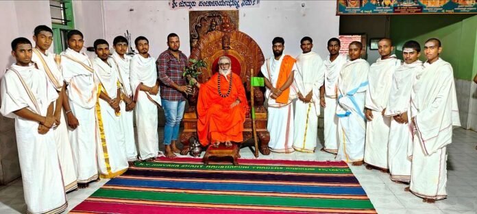 32nd Anniversary Ceremony of Sri Jagadguru Renukacharya Gurukula