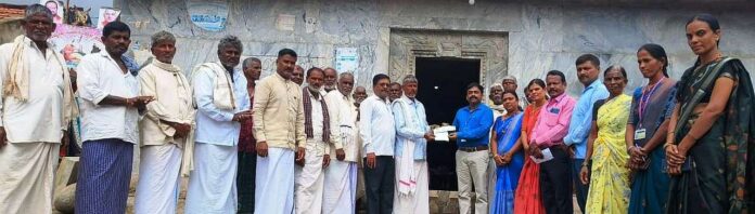 any page-hrp-dharmastala sangha 1.5 lakh check to Lingeshwar Temple