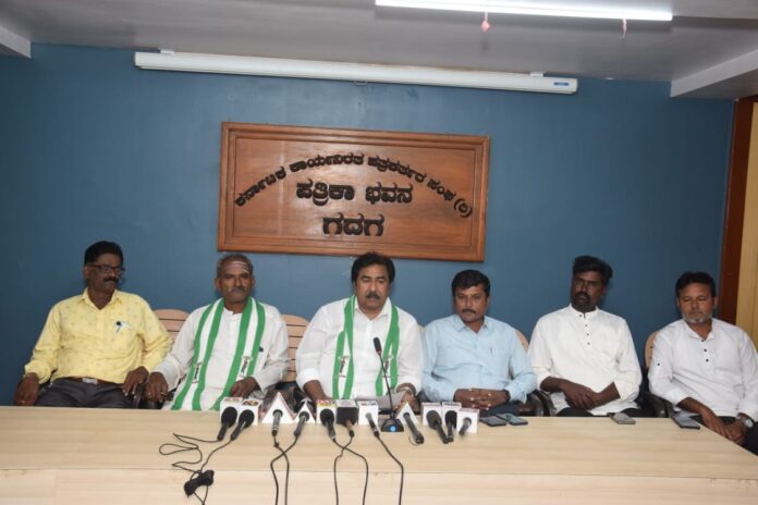 At the press conference JDS state spokesperson V.R. Govinda Gowdra mockery