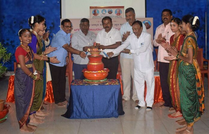 J. Inauguration of Student Parliament Academic Activities at Tontadarya School