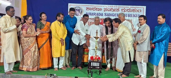 A concert organized by Sharada Sangeet Gurukula