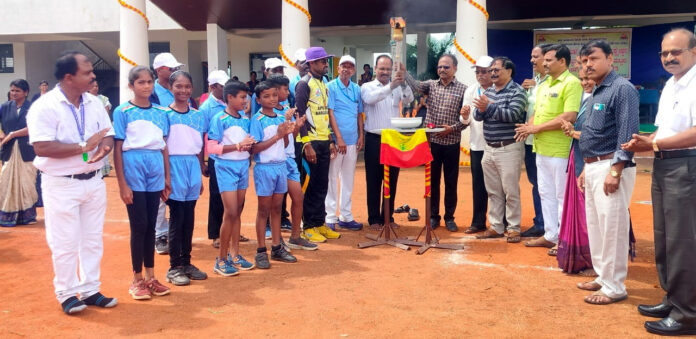 Group No.2 Sports Event at HCGM Universal School