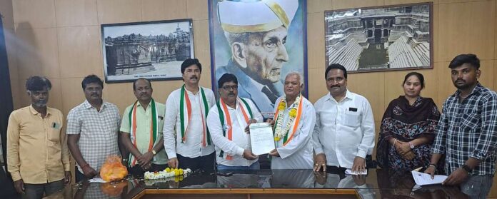 Competition in the upcoming elections