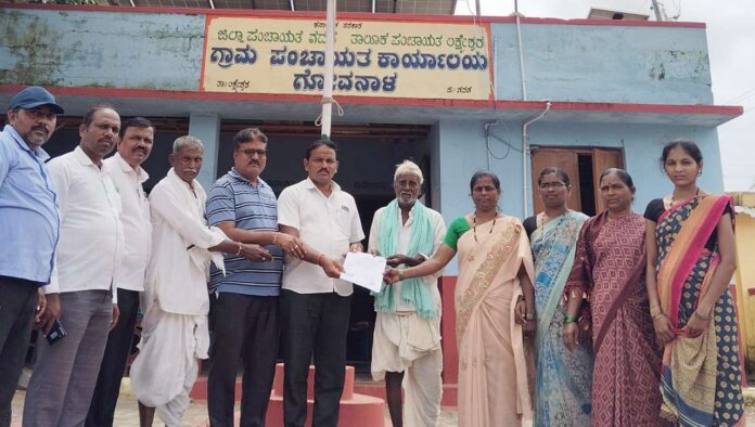 Distribution of certificates to beneficiaries