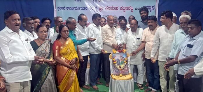 Organizing meeting of Veerashaiva Lingayat Panchamasali Sangh