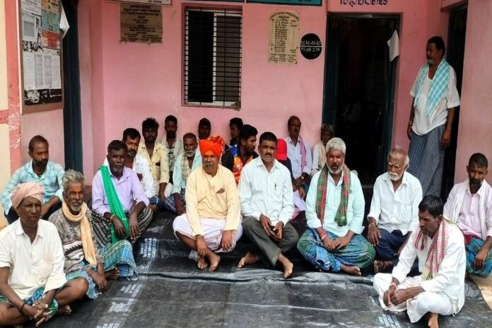 Protest by farmers against Gram panchayath