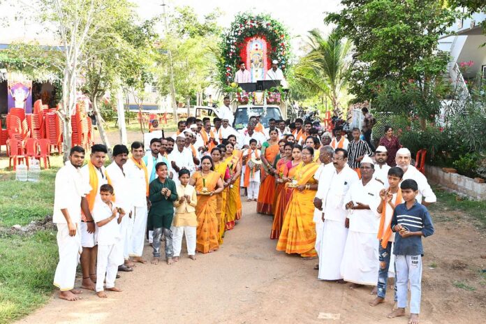 Bhajana Mangala procession