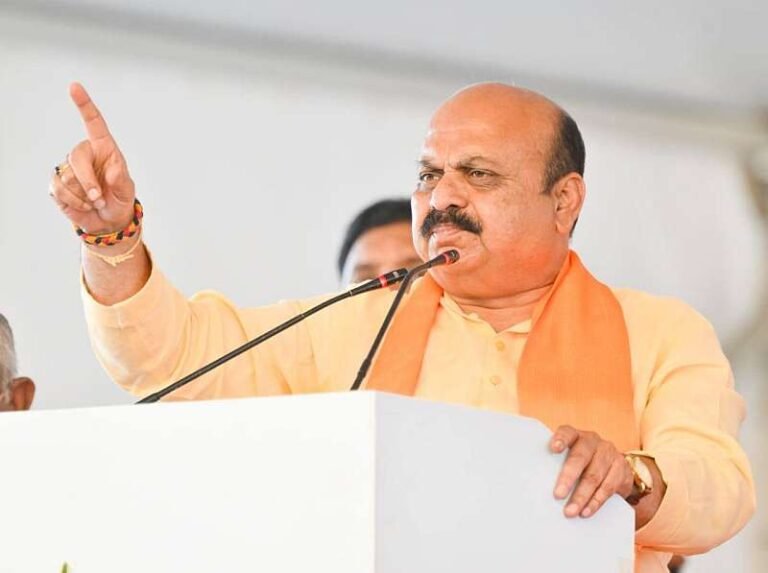 ನರೇಗಲ್ ಹಿಂಸಾಚಾರ ಖಂಡನೀಯ: ತಪ್ಪಿತಸ್ಥರ ವಿರುದ್ಧ ಕಠಿಣ ಕ್ರಮಕ್ಕೆ ಬೊಮ್ಮಾಯಿ ಆಗ್ರಹ