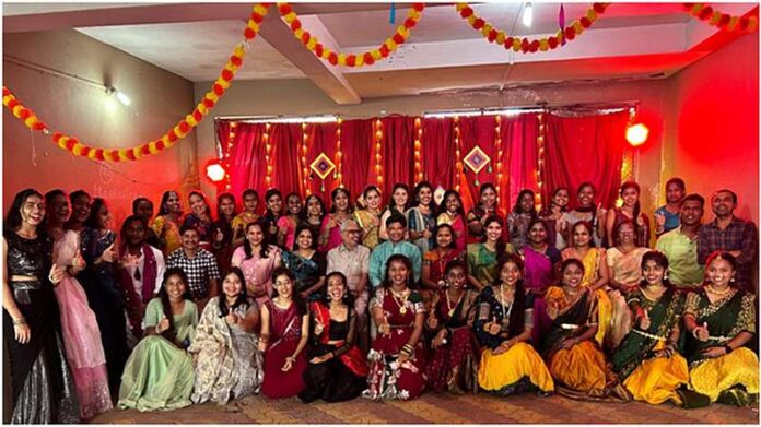 Dandiya program on the occasion of Dussehra