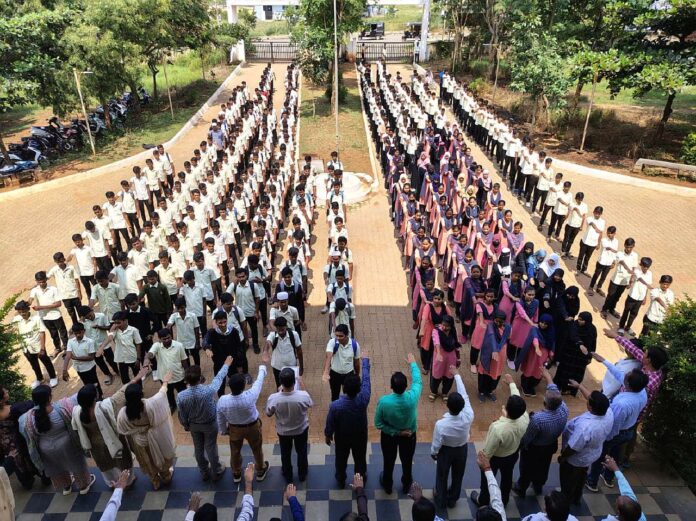 Cleanliness pledge by students