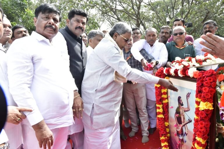 ಕನಕದಾಸರು ವಿಶ್ವ ಮಾನವ, ಸಮಾಜ ಸುಧಾರಕರು: ಸಿಎಂ ಸಿದ್ದರಾಮಯ್ಯ