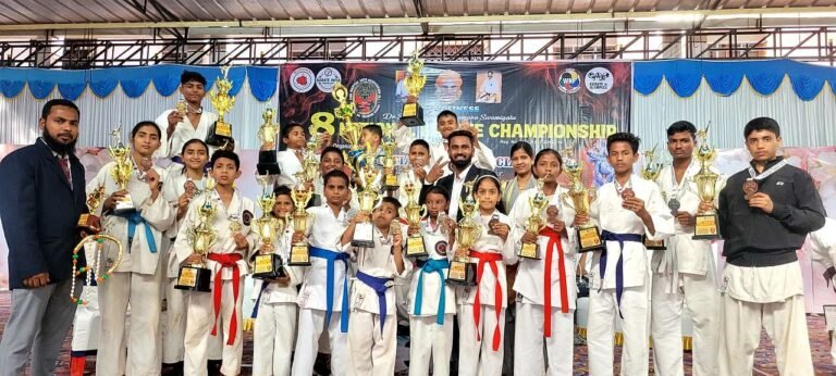 ಕರಾಟೆಯಲ್ಲಿ ರಾಷ್ಟ್ರಮಟ್ಟದ ಸಾಧನೆ ಮಾಡಿದ ರಾಯಲ್ ಯುಥ್ ಮಾರ್ಷಲ್ ಆರ್ಟ್ಸ್ ಅಸೋಸಿಯೇಶನ್ ವಿದ್ಯಾರ್ಥಿಗಳು