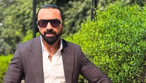 ಸೋಷಿಯಲ್ ಮೀಡಿಯಾದಲ್ಲಿ 50 ಲಕ್ಷ ಹಿಂಬಾಲಕರಿದ್ದರು ಹೊಂದಿರುವ ನಟ ಗಳಿಸಿದ್ದ 131 ಮತ:ಚುನಾವಣೆಯಲ್ಲಿ ಹೀನಾಯ ಸೋಲು ಕಂಡ ಅಜಾಜ್ ಖಾನ್