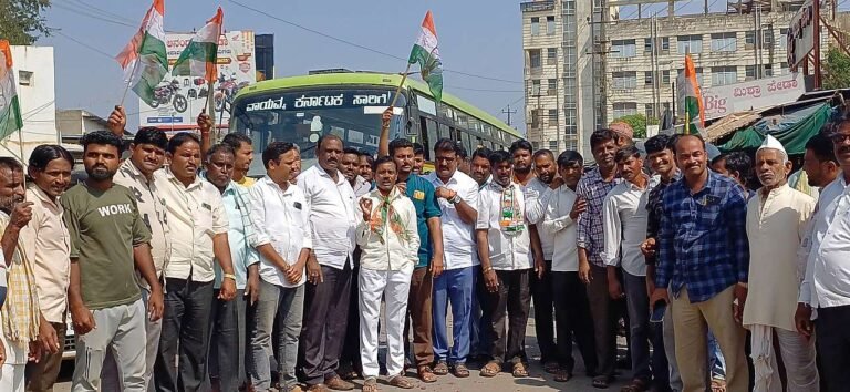 ಗ್ಯಾರಂಟಿ ಯೋಜನೆಗಳ ಜೊತೆಗೆ ಎಲ್ಲ ವರ್ಗದ ಜನರ ವಿಶ್ವಾಸ ಗಳಿಸುವಲ್ಲಿ ಕಾಂಗ್ರೆಸ್ ಪಕ್ಷ ಯಶಸ್ವಿಯಾಗಿದೆ: ಅಮರೀಶ ತೆಂಬದಮನಿ