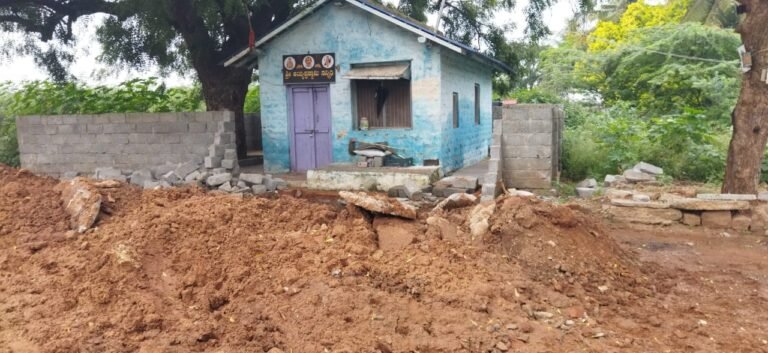 ನೀರಿನ ಪೈಪ್ ಒಡೆದವರ ಮೇಲೆ ಕ್ರಮ ಕೈಗೊಳ್ಳಲು ಒತ್ತಾಯ