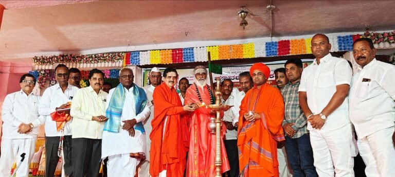 2025ನೇ ಸಾಲಿನ ದಸರಾ ಧರ್ಮ ಸಮ್ಮೇಳನ ಬಸವಕಲ್ಯಾಣದಲ್ಲಿ ಜರುಗಿಸಲು ನಿರ್ಧಾರ: ರಂಭಾಪುರಿ ಶ್ರೀ