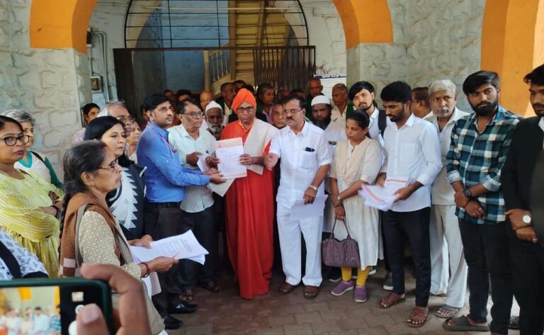 ಕಪ್ಪತಗುಡ್ಡದ 10 ಕಿಮಿ ವ್ಯಾಪ್ತಿಯಲ್ಲಿ ಗಣಿಗಾರಿಕೆ ನಿಷೇಧಿಸುವಂತೆ ಆಗ್ರಹಿಸಿ ನಂದಿವೇರಿ ಶ್ರೀಗಳಿಂದ ಮನವಿ