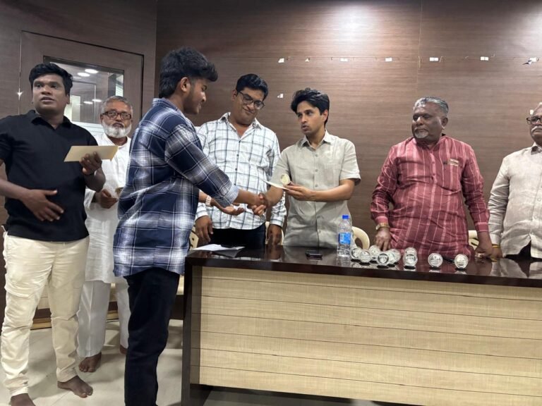 ಕೆ.ಎಚ್. ಪಾಟೀಲ ಫುಟ್ಬಾಲ್ ಲೀಗ್ ಸೀಸನ್-2: ವಿಜೇತರಿಗೆ ಬಹುಮಾನ ವಿತರಣೆ