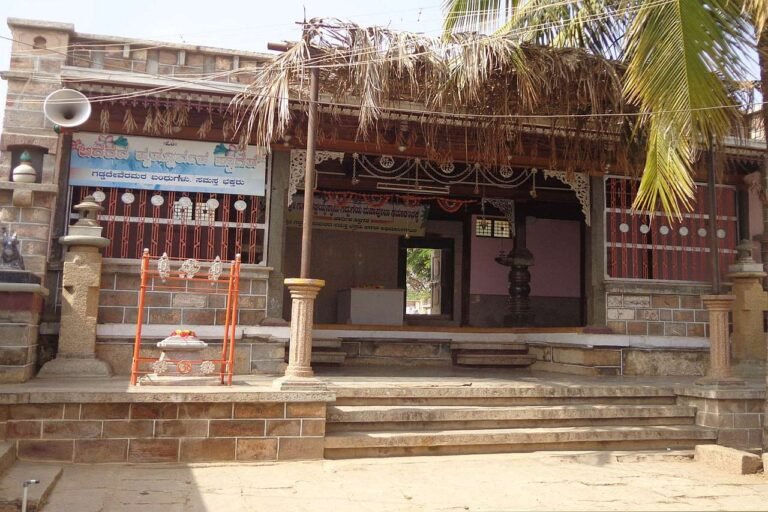 ಡಿ.1 ರಂದು ಶ್ರೀ ಗಡ್ಡದೇವರಮಠದಲ್ಲಿ ಕಾರ್ತಿಕೋತ್ಸವ