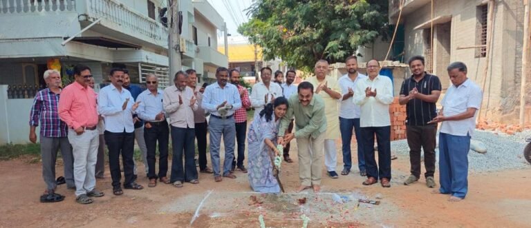 ಹೊಸ ಕಾಂಕ್ರೀಟ್ ರಸ್ತೆ ನಿರ್ಮಾಣಕ್ಕೆ ಭೂಮಿಪೂಜೆ