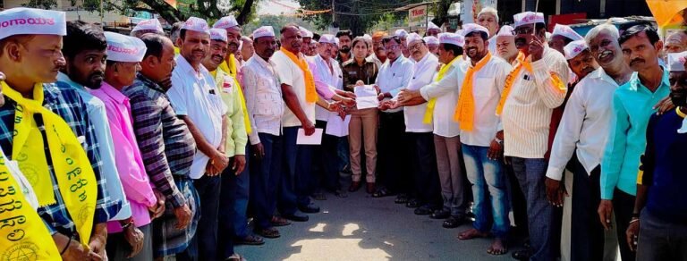 ಪೊಲೀಸರ ಲಾಠಿ ಚಾರ್ಜ್ ಖಂಡಿಸಿ ಪಂಚಮಸಾಲಿ ಸಮಾಜದಿಂದ ಬೃಹತ್ ಪ್ರತಿಭಟನೆ