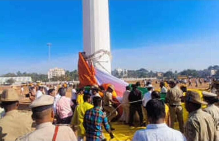 405 ಅಡಿ ಎತ್ತರದ ಧ್ವಜಸ್ತಂಭದಿಂದ ಹರಿದು ಬಿದ್ದ ರಾಷ್ಟ್ರಧ್ವಜ: ಕ್ರಮಕ್ಕೆ ಆಗ್ರಹಿಸಿದ ಜಮೀರ್!