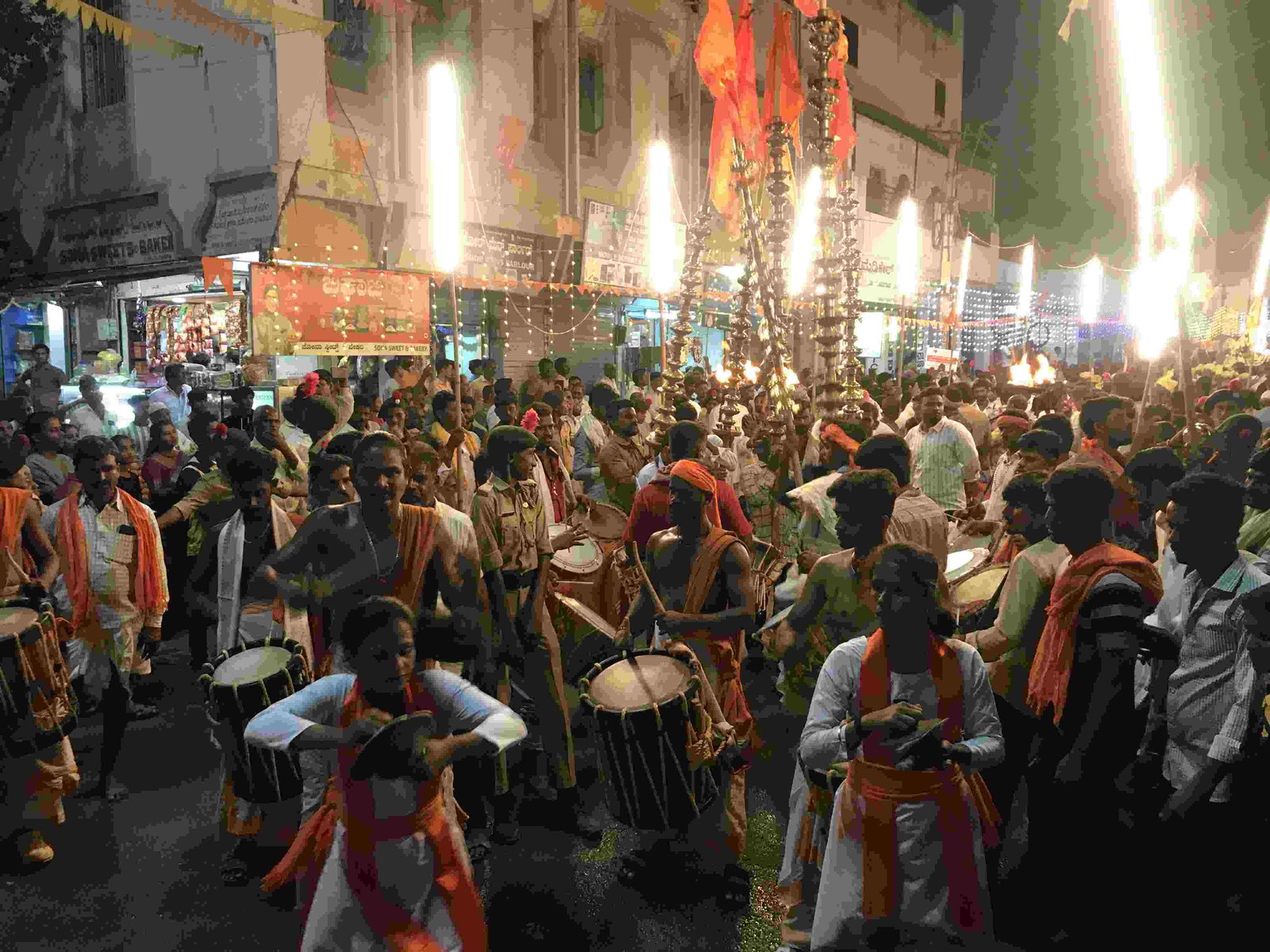 ಶ್ರೀ ಗವಿಸಿದ್ಧೇಶ್ವರ ಉತ್ಸವ ಮೂರ್ತಿಯ ಮೆರವಣಿಗೆ