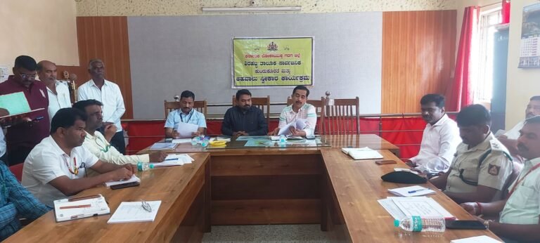 ಸರಕಾರಿ ವಾಹನಗಳನ್ನು ಸ್ವಂತಕ್ಕೆ ಉಪಯೋಗಿಸದಿರಿ