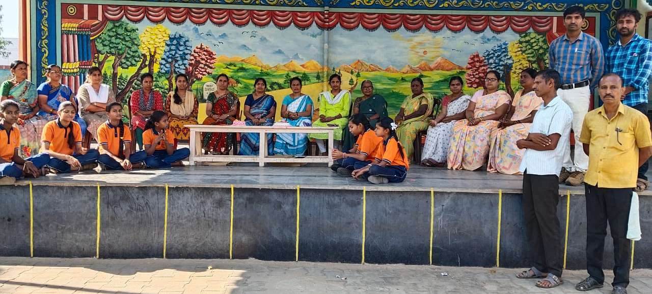 ಮಹಿಳೆಯನ್ನು ಗೌರವಿಸಿ, ಪೂಜಿಸಿ