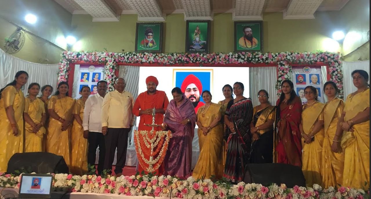 ಮಹಿಳೆಗೆ ವಿದ್ಯೆ, ಜ್ಞಾನ ಅತ್ಯವಶ್ಯ: ಉಷಾ ಹೆಗಡೆ