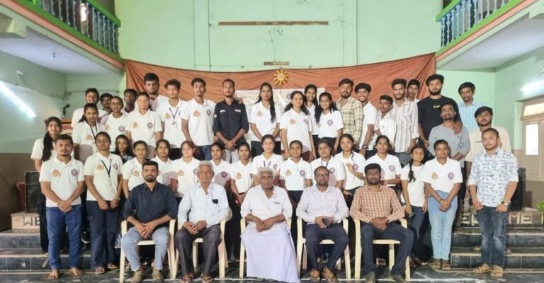 ಉನ್ನತ ಸಾಧನೆಗೆ ಶಿಕ್ಷಣದ ಪಾತ್ರ ಮುಖ್ಯವಾಗಿದೆ
