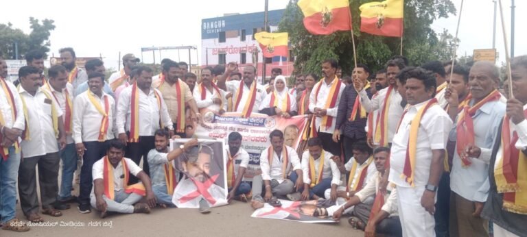 ಕಮಲ್ ಹಾಸನ್ ಕನ್ನಡಿಗರ ಕ್ಷಮೆ ಕೇಳಲಿ